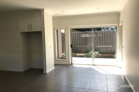 Property photo of 2/81 Crookston Road Reservoir VIC 3073