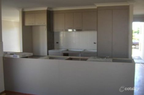 Property photo of 53 Middle Road Gracemere QLD 4702