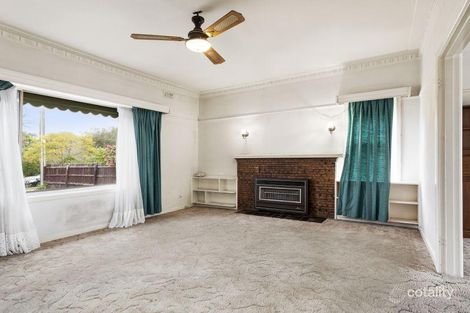 Property photo of 13 Dixon Grove Blackburn VIC 3130