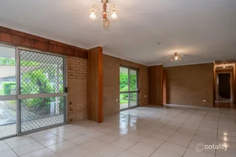 Property photo of 18 Glendale Crescent Browns Plains QLD 4118
