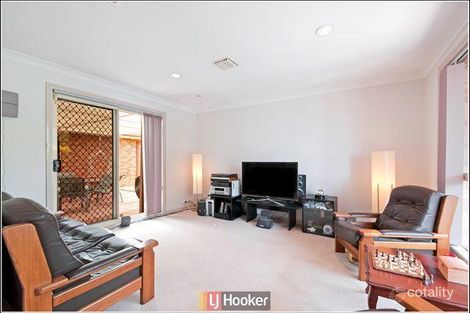Property photo of 12 Guginya Crescent Ngunnawal ACT 2913