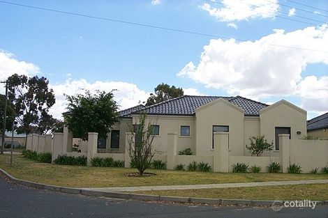 Property photo of 20 Hope Avenue Manning WA 6152