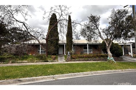 10 Pitman Ct, Hampton Park, VIC 3976