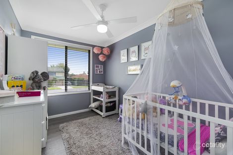 Property photo of 17 Phyllis Avenue Kanwal NSW 2259