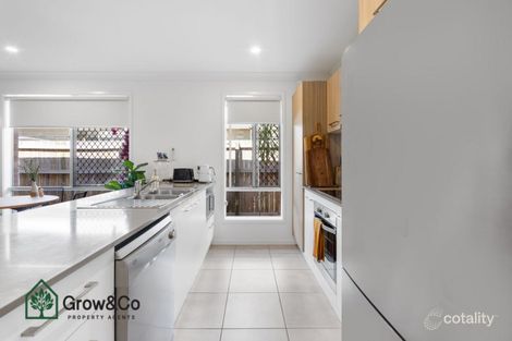 Property photo of 9 Jacaranda Close Ellen Grove QLD 4078