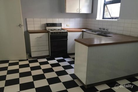Property photo of 1/30 Narong Road Caulfield North VIC 3161