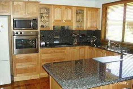 Property photo of 5 Bronte Place Woodbine NSW 2560
