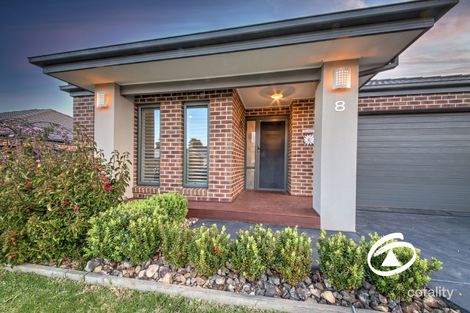 Property photo of 8 Albert Circuit Pakenham VIC 3810