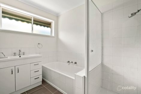 Property photo of 2/424 Ryrie Street East Geelong VIC 3219