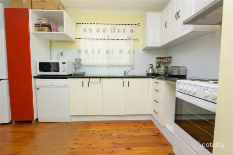 Property photo of 16 Silky Oak Crescent Stapylton QLD 4207