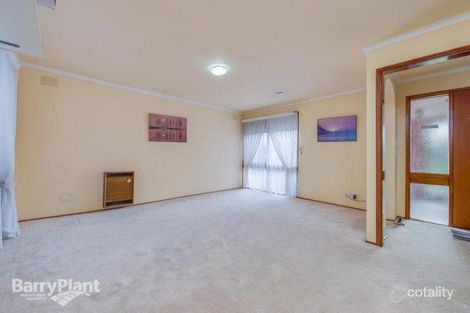 Property photo of 26 Springvalley Crescent Keysborough VIC 3173