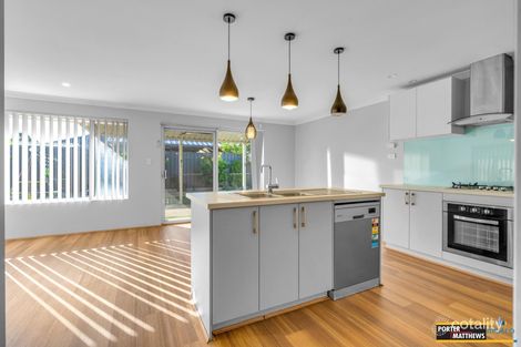 Property photo of 1 Gidgee Cove Kenwick WA 6107