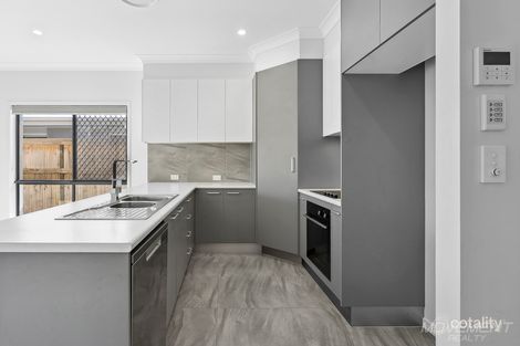 Property photo of 28 Foxglove Street Caboolture QLD 4510