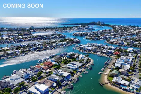 Property photo of 16 Oak Court Minyama QLD 4575