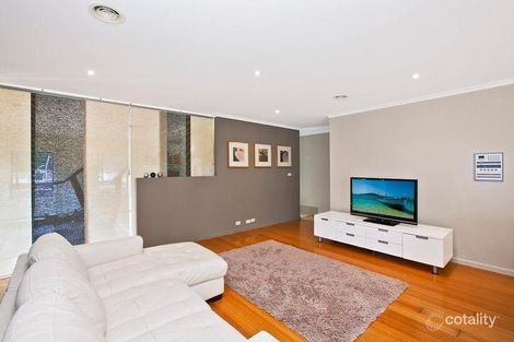 Property photo of 6 Lakeview Gardens Jerrabomberra NSW 2619