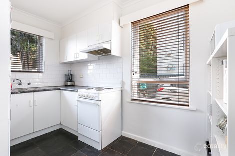 Property photo of 1/131 Glenlyon Road Brunswick VIC 3056