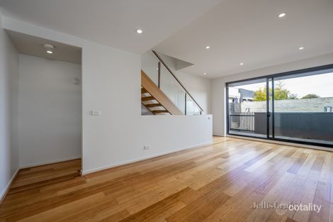 Property photo of 4 Lomandra Walkway Brunswick East VIC 3057