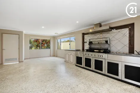 Property photo of 14 Jipse Crescent East Bunbury WA 6230