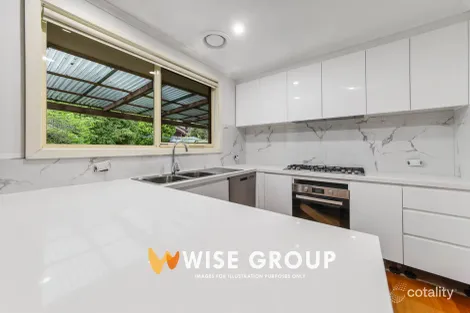 8 Rossiter Ave, Endeavour Hills, VIC 3802