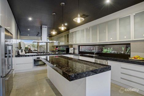 Property photo of 26 Myross Avenue Ascot Vale VIC 3032