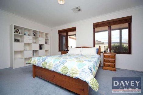 Property photo of 34 Birralee Loop Innaloo WA 6018
