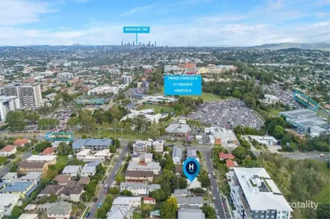 Property photo of 7 Curwen Terrace Chermside QLD 4032