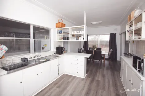 56 Messner St, Griffith, NSW 2680