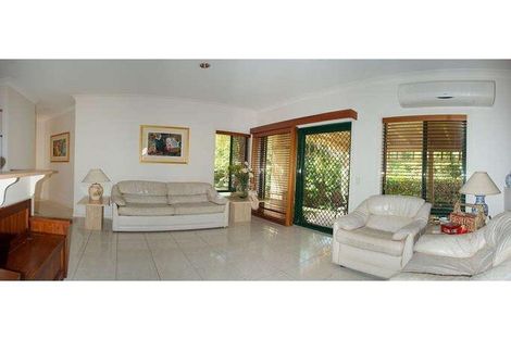 Property photo of 17 Piccadilly Place Highland Park QLD 4211