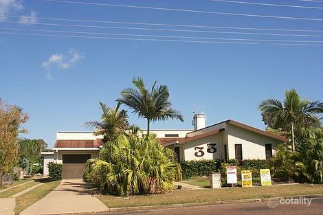 33 Pulgul St, Urangan, QLD 4655