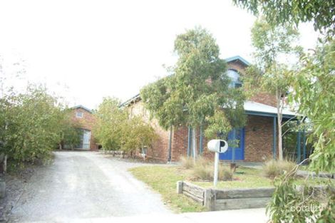 Property photo of 24 Broughton Drive Highton VIC 3216