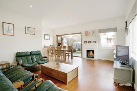 28 Vears Rd, Glen Iris, VIC 3146