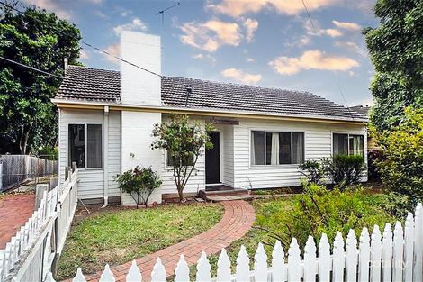 33 Glenbrook Ave, Clayton, VIC 3168