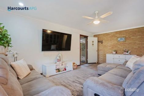 Property photo of 16B Leedshill Way Australind WA 6233
