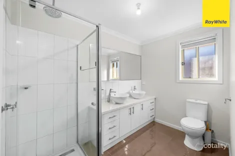 Property photo of 4 Triandra Drive Brookfield VIC 3338