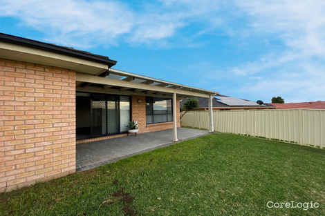 Property photo of 22 Greenhaven Circuit Woongarrah NSW 2259