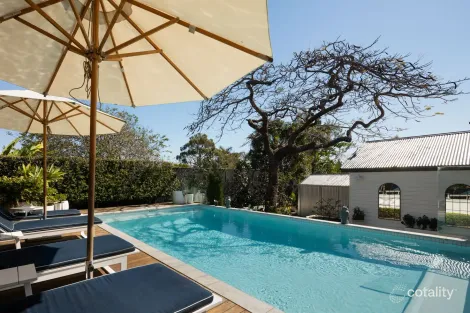 Property photo of 15-17 Fryar Street Camp Hill QLD 4152