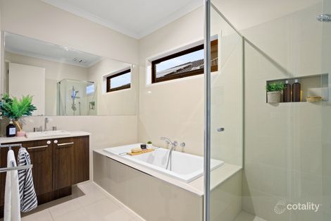 Property photo of 44 Manor House Drive Epping VIC 3076