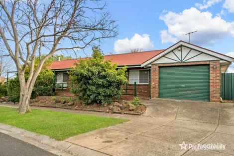 Property photo of 42 Bellevue Boulevard Hillside VIC 3037