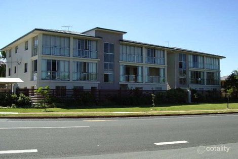 2/2 Queen St, Scarborough, QLD 4020