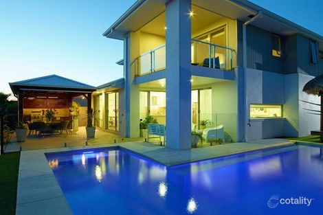 Property photo of 35 Wave Crescent Mount Coolum QLD 4573