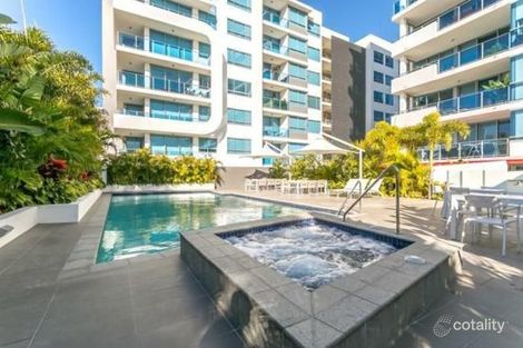 Property photo of 605/20 Labrador Street Labrador QLD 4215