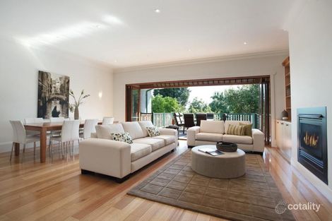 Property photo of 11 Penrhyn Avenue Glen Iris VIC 3146