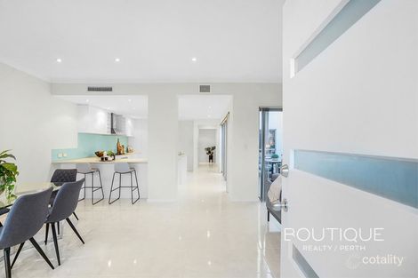 Property photo of 19 Exeter Street Hillarys WA 6025