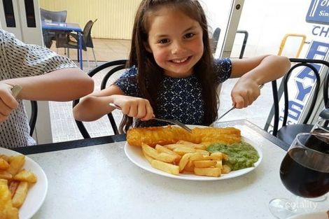 56 John St, Pakenham, VIC 3810