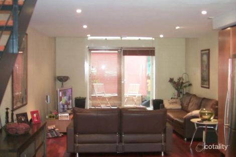 2/287 Bank St, South Melbourne, VIC 3205