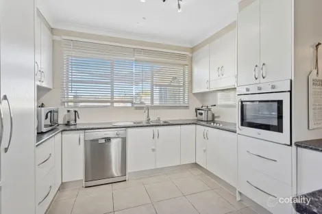 Property photo of 81 Collingbourne Drive Elizabeth Vale SA 5112