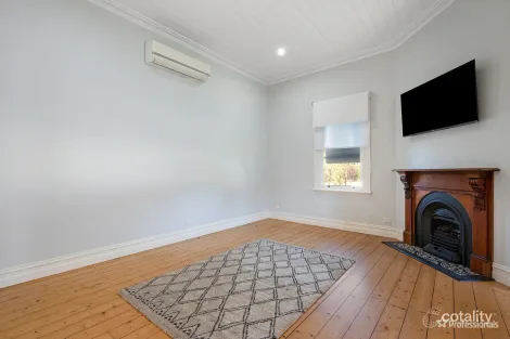 Property photo of 17 Clarendon Street Maryborough VIC 3465