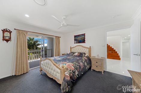 Property photo of 25 Banksia Place Taranganba QLD 4703
