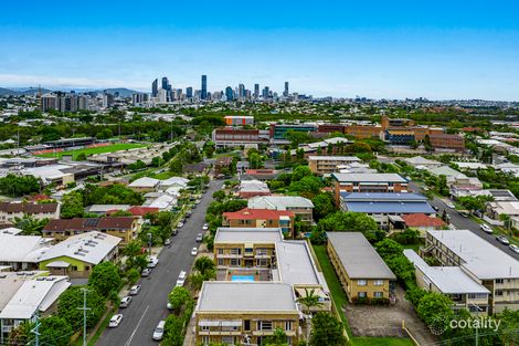Property photo of 4/170 Old Cleveland Road Coorparoo QLD 4151