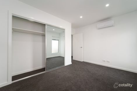 Property photo of 2/20 Leo Avenue Tarneit VIC 3029